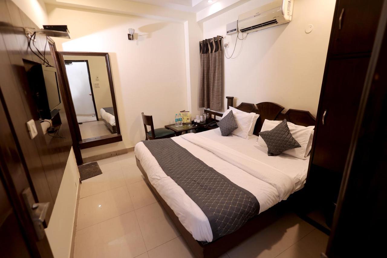 Hotel Gaylord International - New Delhi Exterior foto