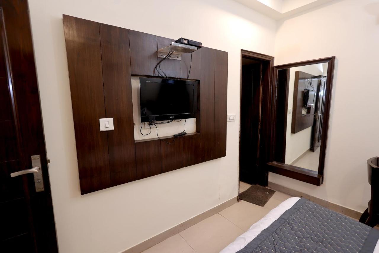 Hotel Gaylord International - New Delhi Exterior foto