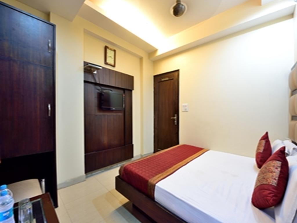 Hotel Gaylord International - New Delhi Exterior foto